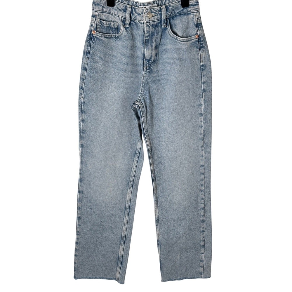 Zara High Rise Straight Leg Light Wash Jeans Sz 2 Raw Hem Denim
